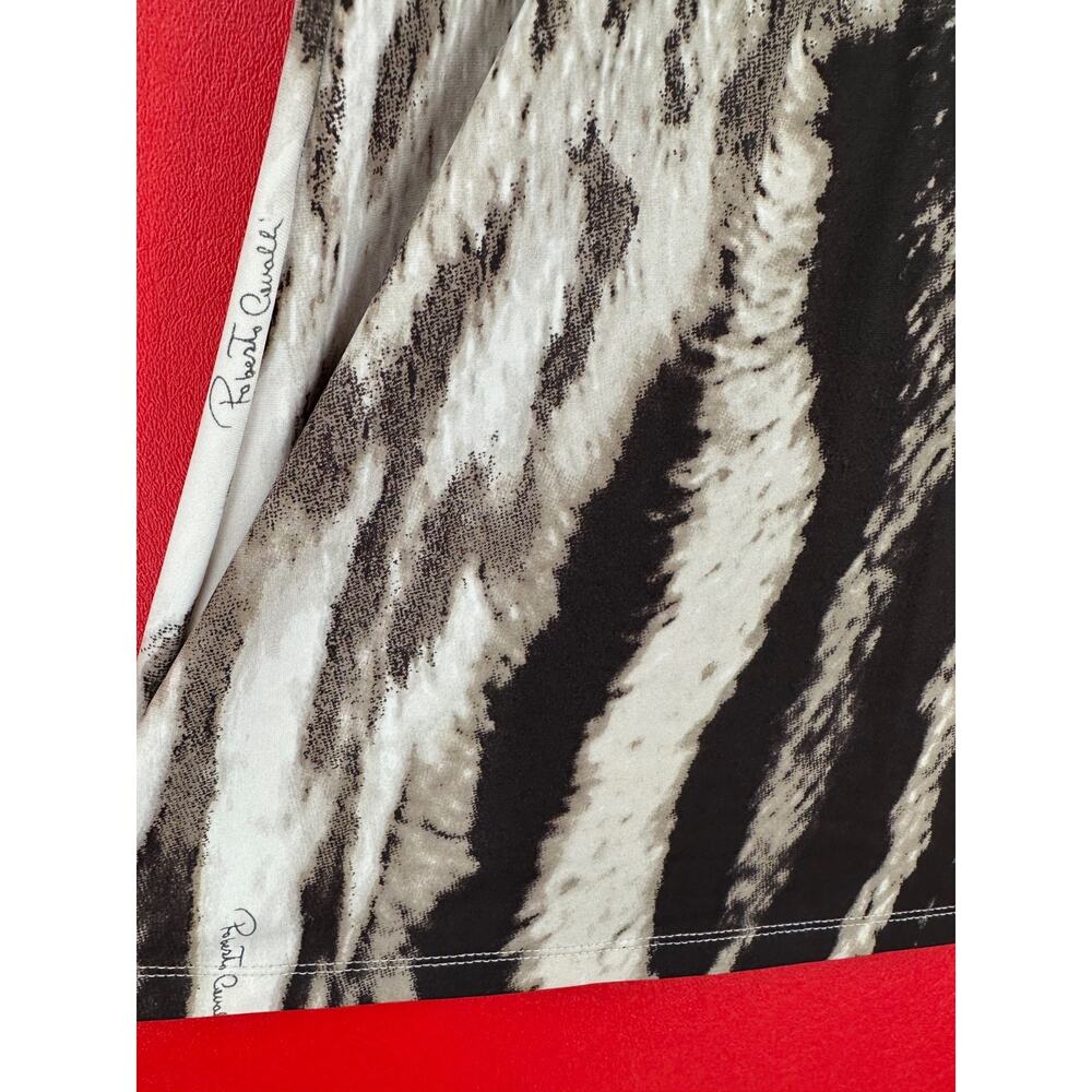 Roberto Cavalli Black and White Animal Print Long Sleeve Blouse - Picture 12 of 13